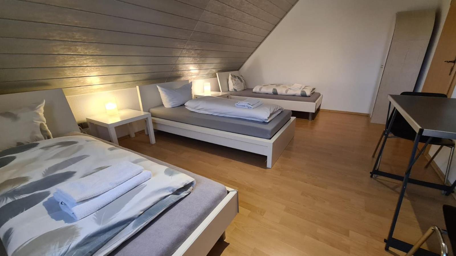 Schlafzimmer 1 Mit Top Aussicht Ueber Weilstetten บาลิงเงน ภายนอก รูปภาพ
